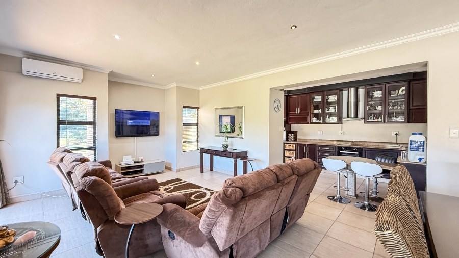 4 Bedroom Property for Sale in Seaward Estate KwaZulu-Natal