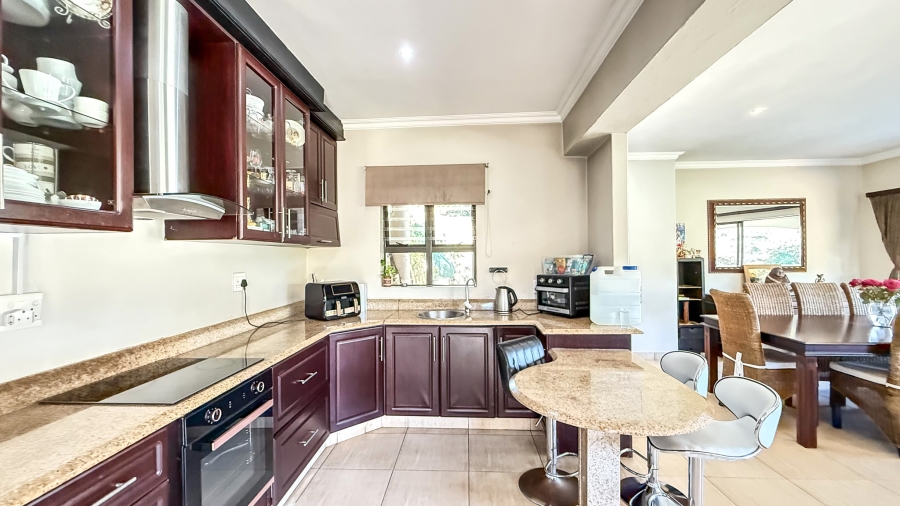 4 Bedroom Property for Sale in Seaward Estate KwaZulu-Natal