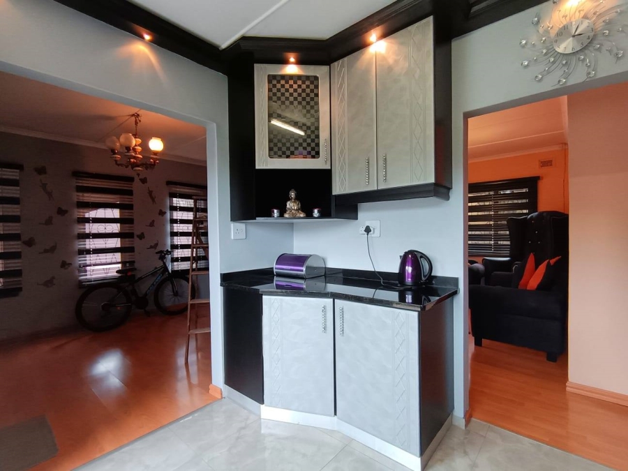 3 Bedroom Property for Sale in Avoca KwaZulu-Natal