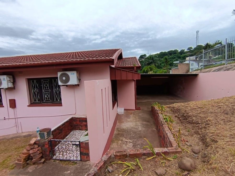 3 Bedroom Property for Sale in Avoca KwaZulu-Natal