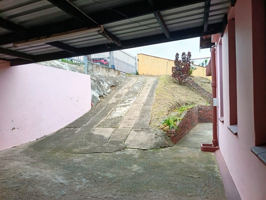 3 Bedroom Property for Sale in Avoca KwaZulu-Natal