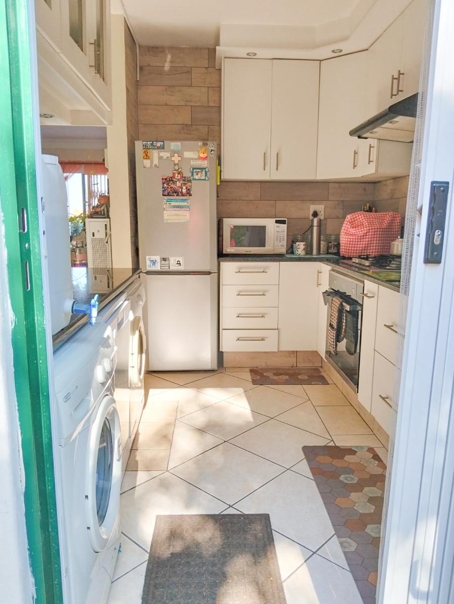 3 Bedroom Property for Sale in Westbrook KwaZulu-Natal