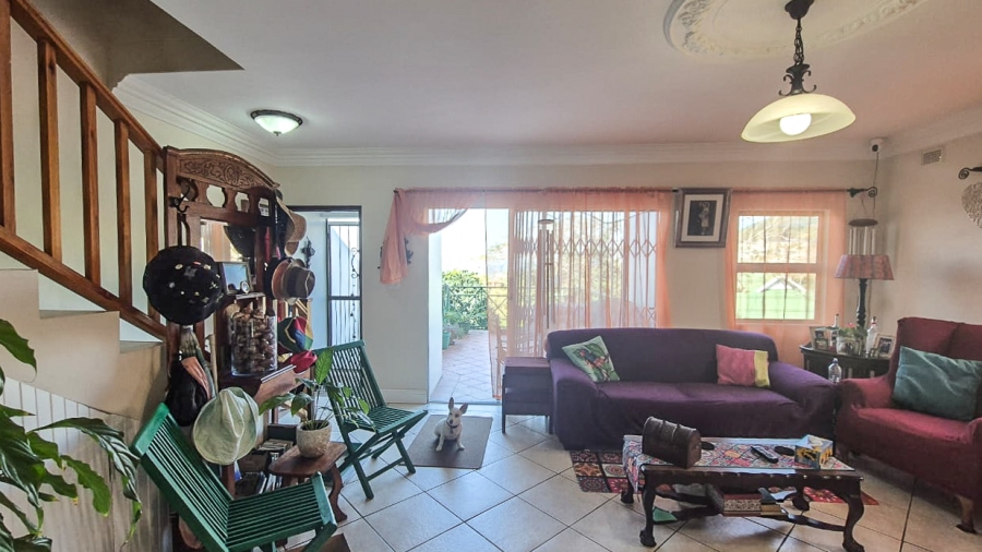 3 Bedroom Property for Sale in Westbrook KwaZulu-Natal