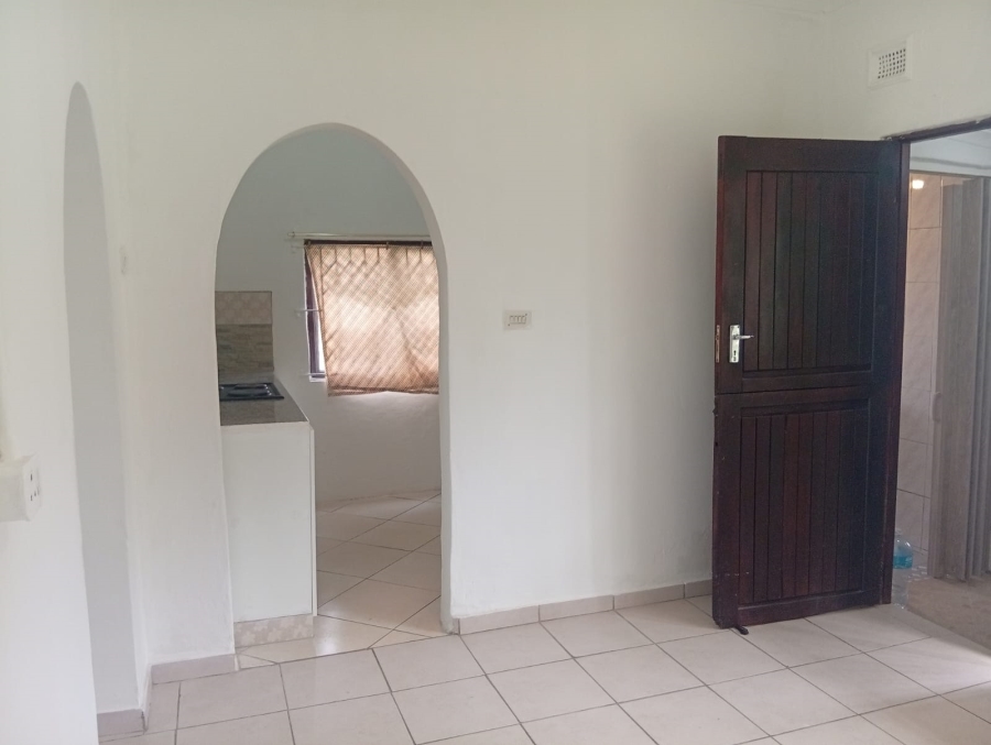 To Let 1 Bedroom Property for Rent in Malvern KwaZulu-Natal