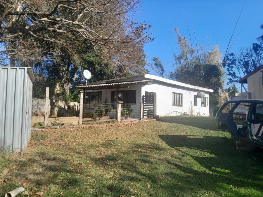 4 Bedroom Property for Sale in Amanzimtoti KwaZulu-Natal