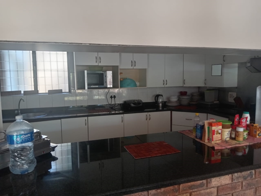 12 Bedroom Property for Sale in Amanzimtoti KwaZulu-Natal
