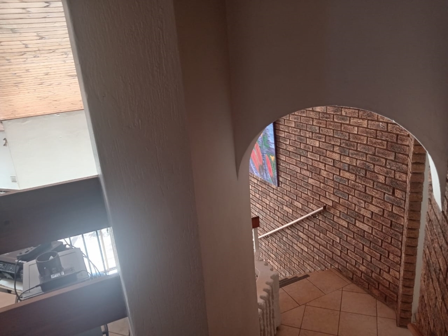 12 Bedroom Property for Sale in Amanzimtoti KwaZulu-Natal