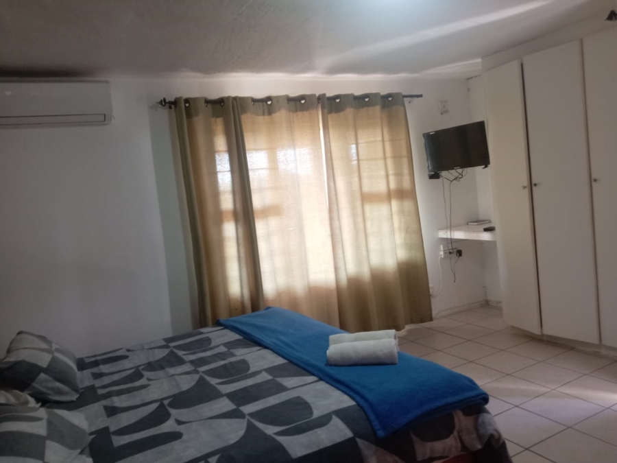 12 Bedroom Property for Sale in Amanzimtoti KwaZulu-Natal