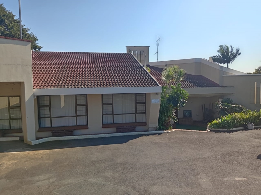 12 Bedroom Property for Sale in Amanzimtoti KwaZulu-Natal