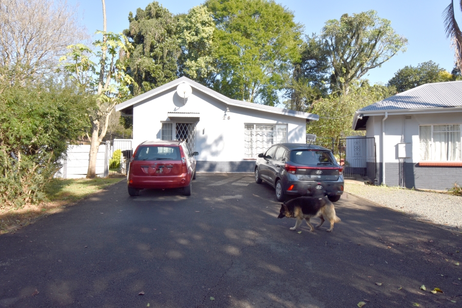 7 Bedroom Property for Sale in Athlone KwaZulu-Natal