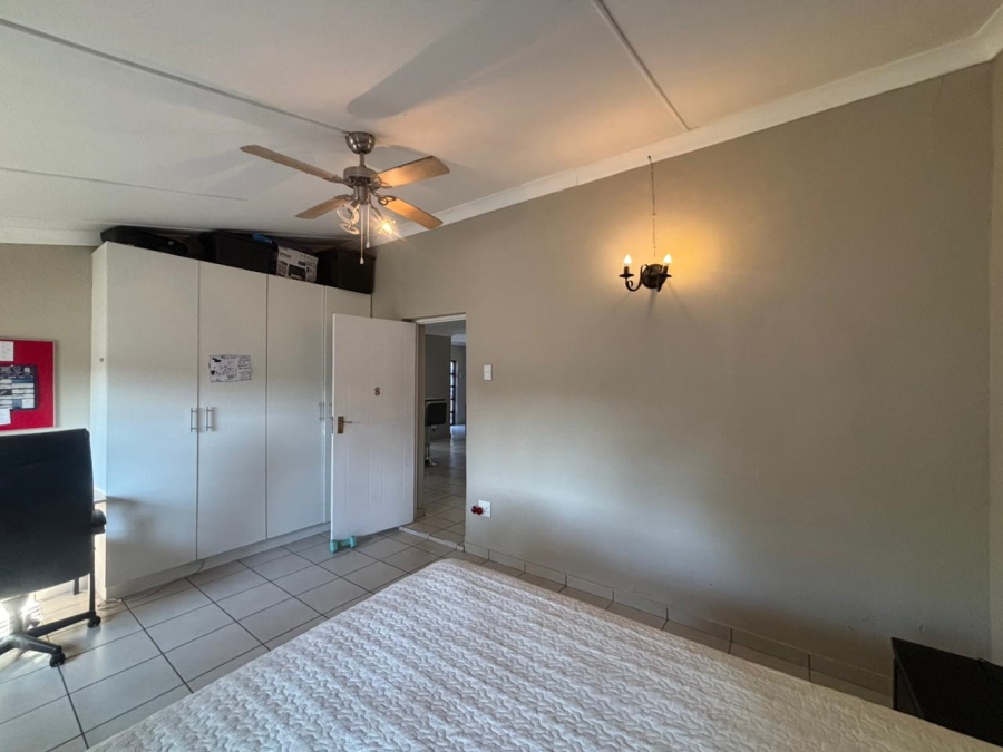 To Let 4 Bedroom Property for Rent in Westville Central KwaZulu-Natal