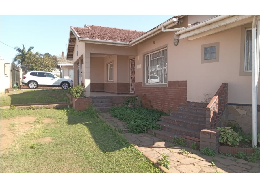 4 Bedroom Property for Sale in Newholme KwaZulu-Natal