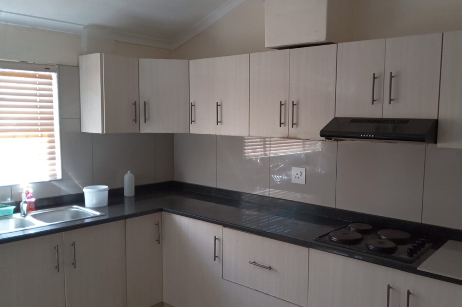 4 Bedroom Property for Sale in Newholme KwaZulu-Natal
