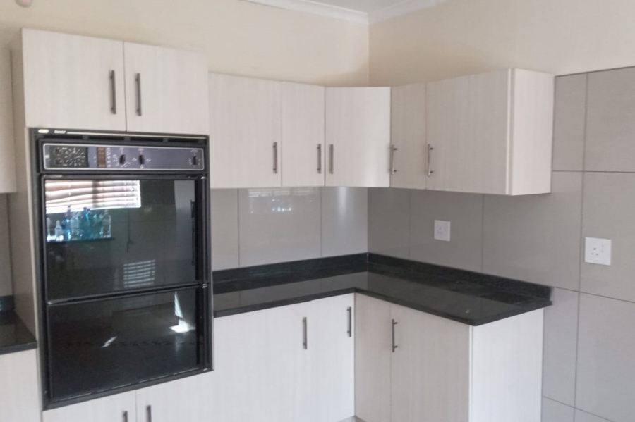 4 Bedroom Property for Sale in Newholme KwaZulu-Natal
