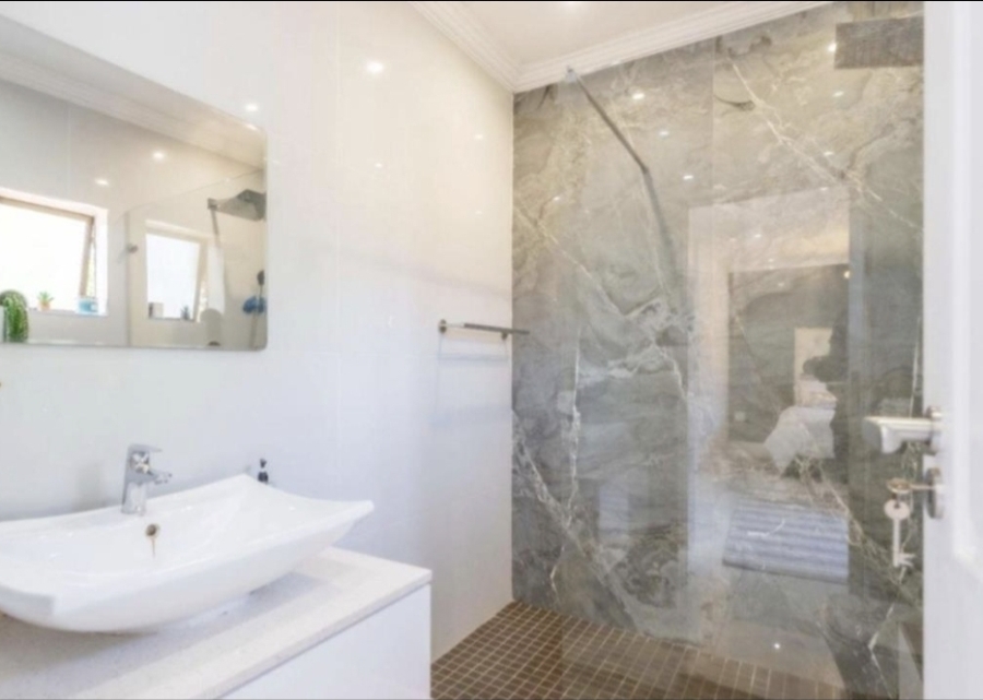 4 Bedroom Property for Sale in Prestondale KwaZulu-Natal