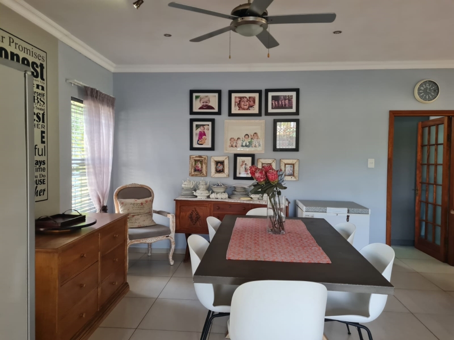 4 Bedroom Property for Sale in Meer En See KwaZulu-Natal