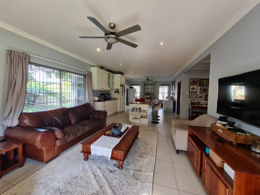 4 Bedroom Property for Sale in Meer En See KwaZulu-Natal