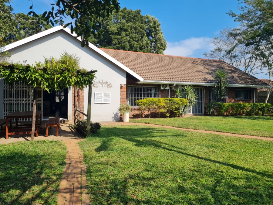 4 Bedroom Property for Sale in Meer En See KwaZulu-Natal