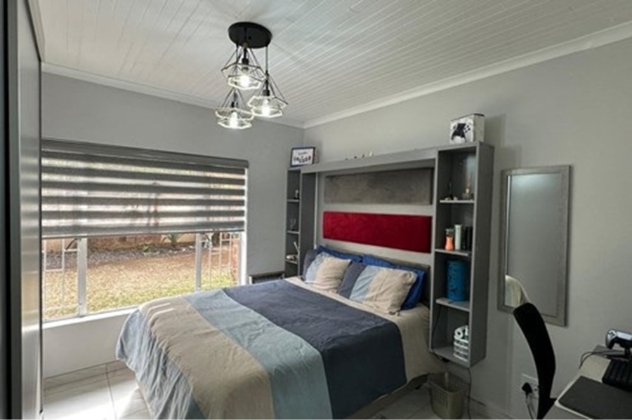 3 Bedroom Property for Sale in Huttenheights KwaZulu-Natal