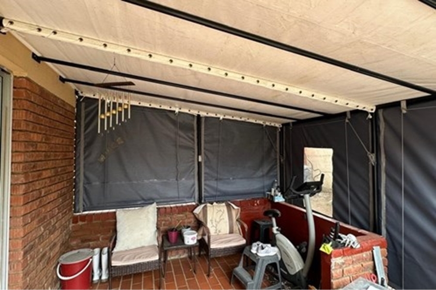 3 Bedroom Property for Sale in Huttenheights KwaZulu-Natal