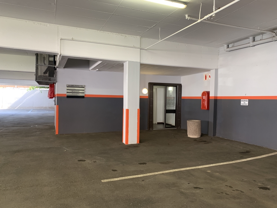 To Let commercial Property for Rent in Morningside KwaZulu-Natal