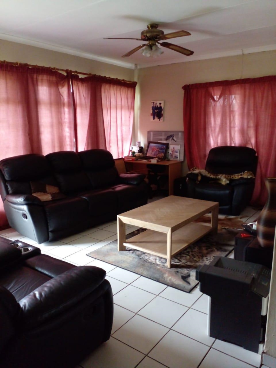 To Let 3 Bedroom Property for Rent in Bisley KwaZulu-Natal