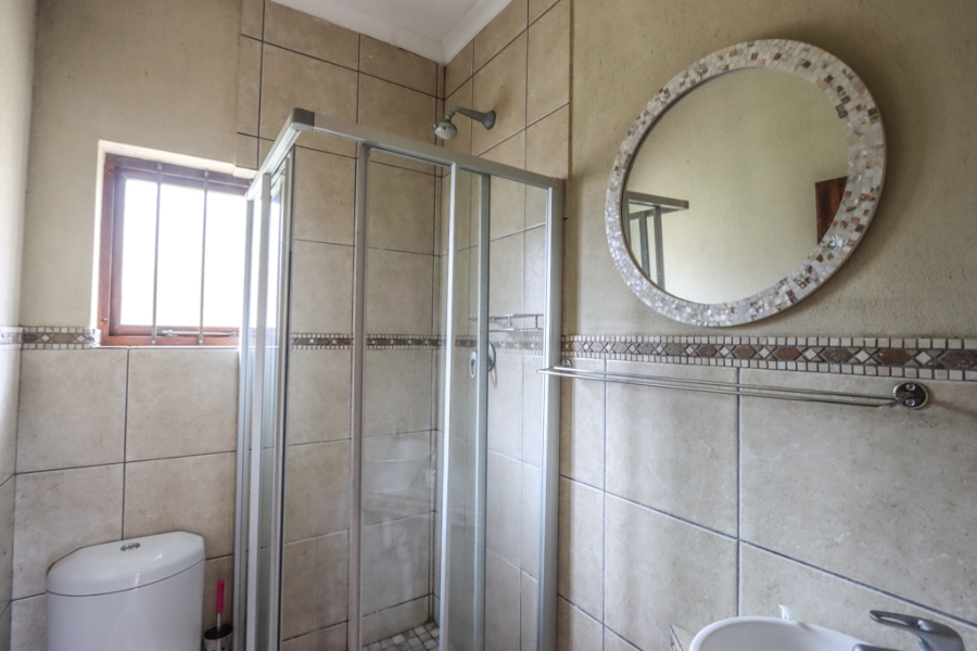 5 Bedroom Property for Sale in Freeland Park KwaZulu-Natal