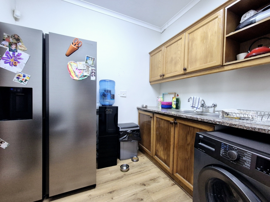 5 Bedroom Property for Sale in Umdloti Beach KwaZulu-Natal