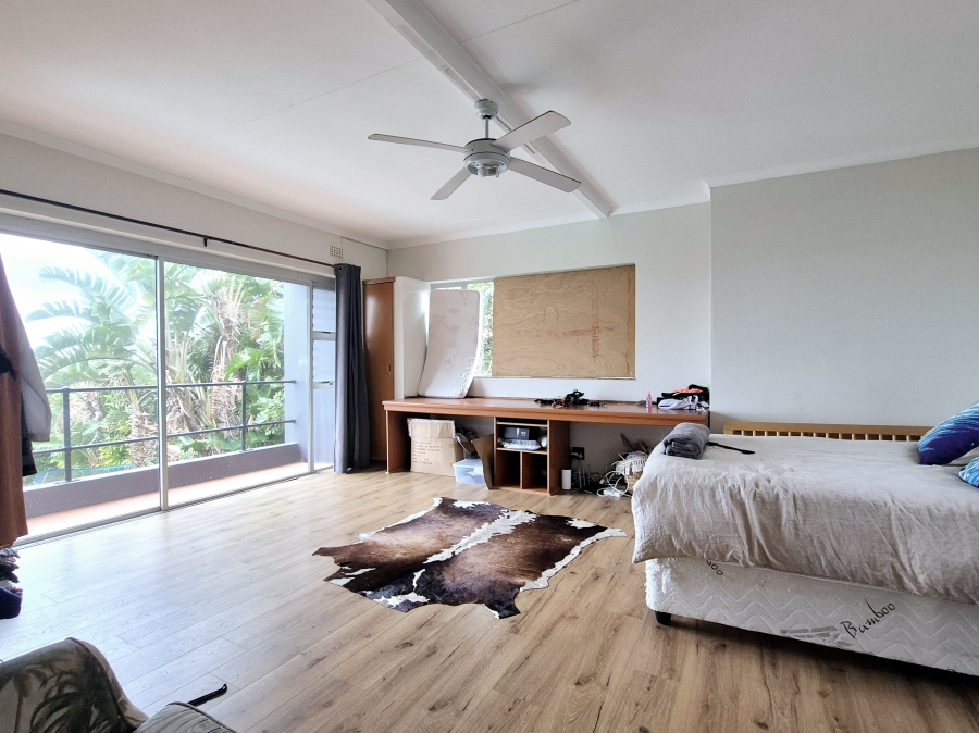 5 Bedroom Property for Sale in Umdloti Beach KwaZulu-Natal