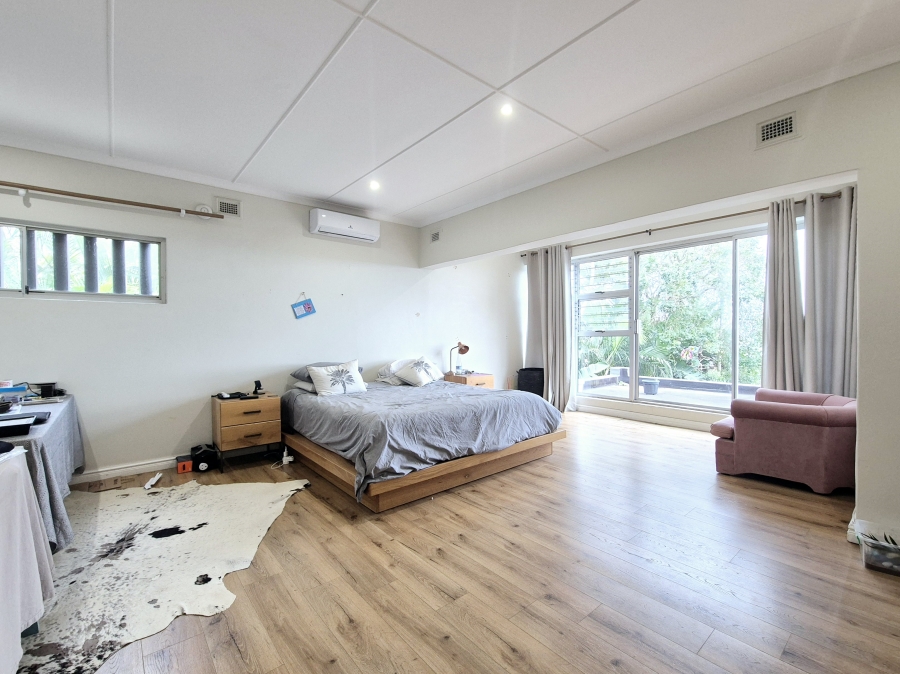 5 Bedroom Property for Sale in Umdloti Beach KwaZulu-Natal