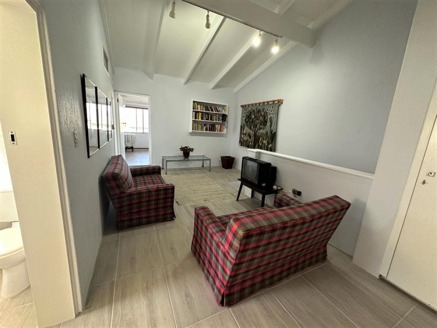 To Let 4 Bedroom Property for Rent in Umhlanga KwaZulu-Natal
