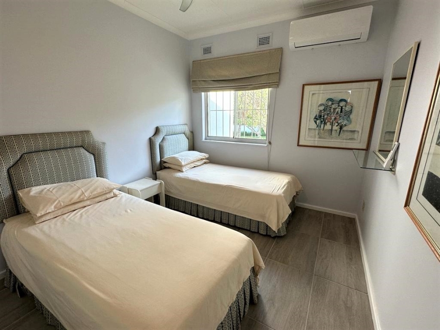 To Let 4 Bedroom Property for Rent in Umhlanga KwaZulu-Natal