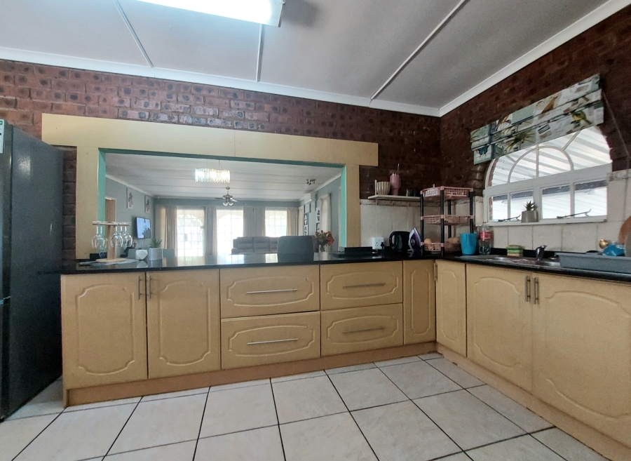 3 Bedroom Property for Sale in Hayfields KwaZulu-Natal