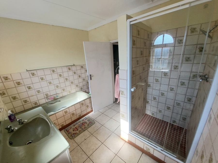 3 Bedroom Property for Sale in Hayfields KwaZulu-Natal
