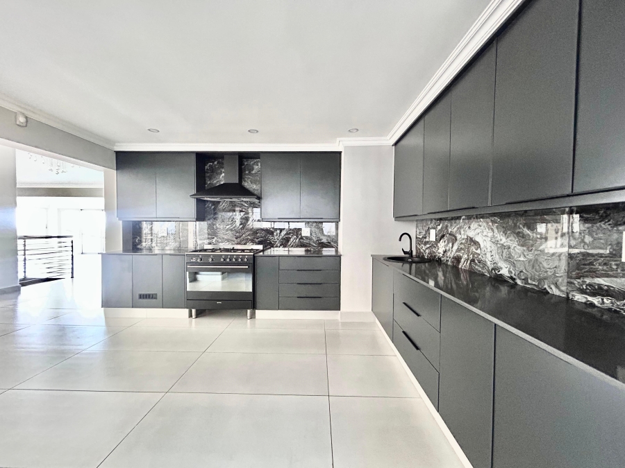 To Let 4 Bedroom Property for Rent in Ballito Central KwaZulu-Natal