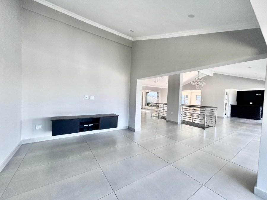 To Let 4 Bedroom Property for Rent in Ballito Central KwaZulu-Natal