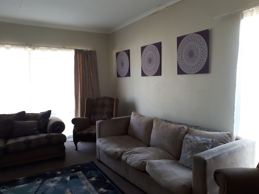 3 Bedroom Property for Sale in Sunnyridge KwaZulu-Natal