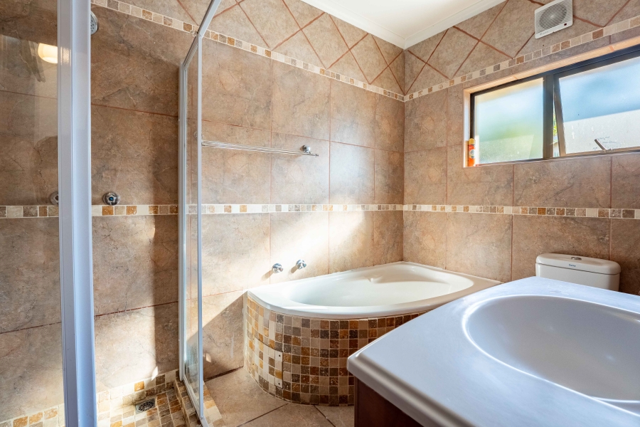 3 Bedroom Property for Sale in Scottburgh South KwaZulu-Natal