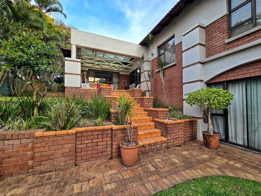 4 Bedroom Property for Sale in Meer En See KwaZulu-Natal