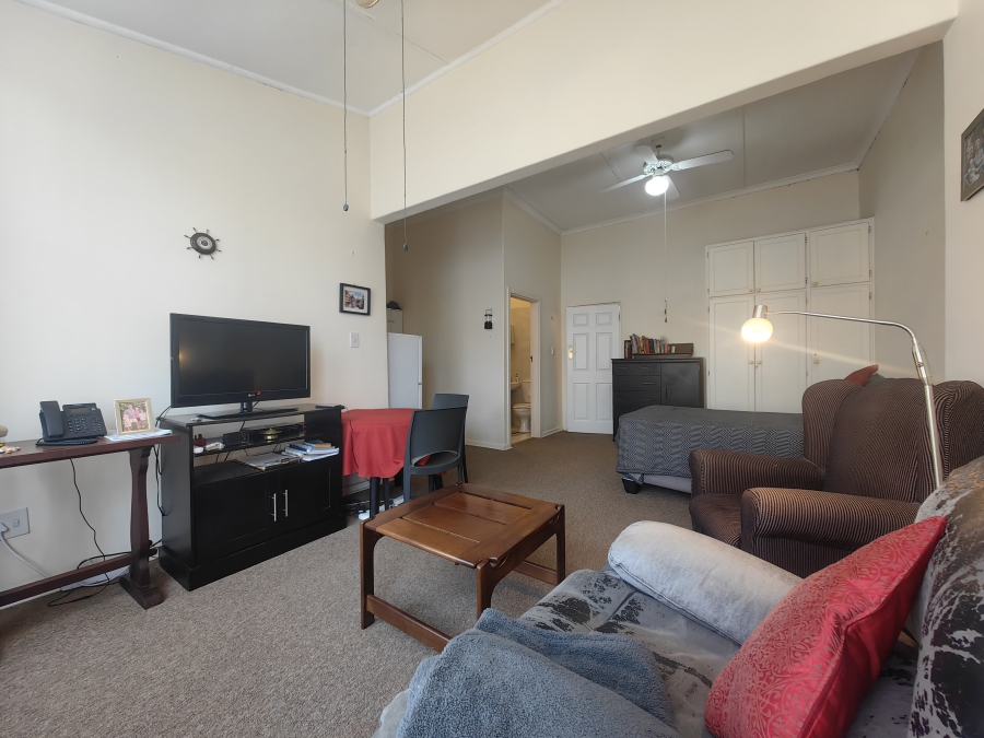 1 Bedroom Property for Sale in Scottburgh Central KwaZulu-Natal