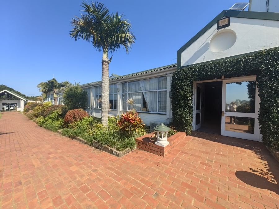 1 Bedroom Property for Sale in Scottburgh Central KwaZulu-Natal