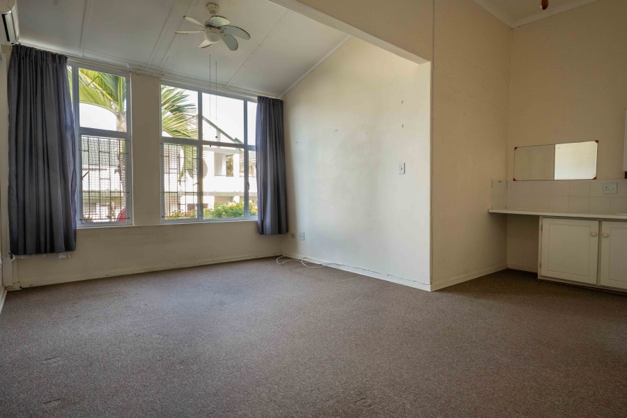 1 Bedroom Property for Sale in Scottburgh Central KwaZulu-Natal