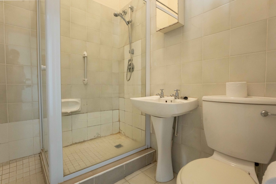 1 Bedroom Property for Sale in Scottburgh Central KwaZulu-Natal