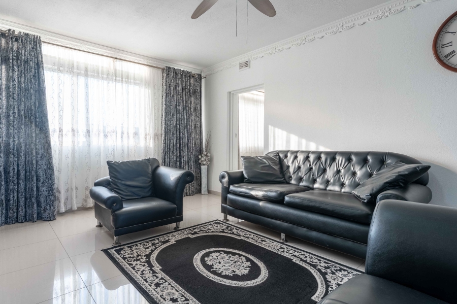 3 Bedroom Property for Sale in Amanzimtoti KwaZulu-Natal