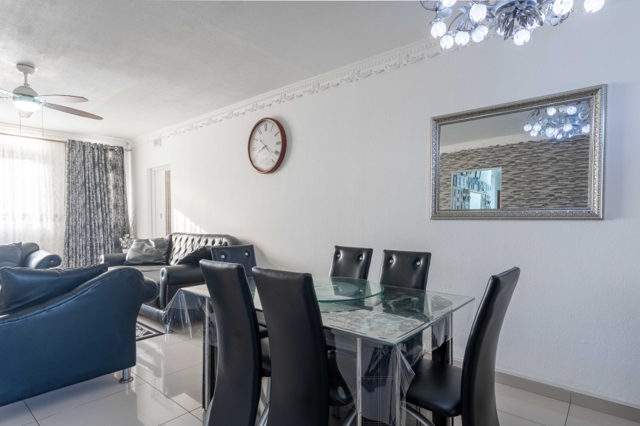 3 Bedroom Property for Sale in Amanzimtoti KwaZulu-Natal