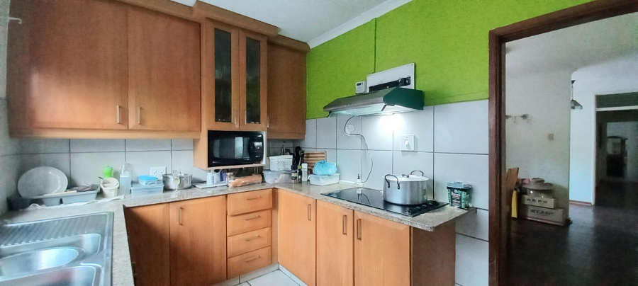 6 Bedroom Property for Sale in Westville Central KwaZulu-Natal