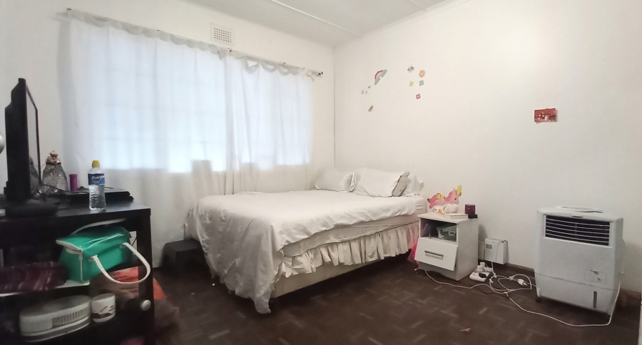 6 Bedroom Property for Sale in Westville Central KwaZulu-Natal
