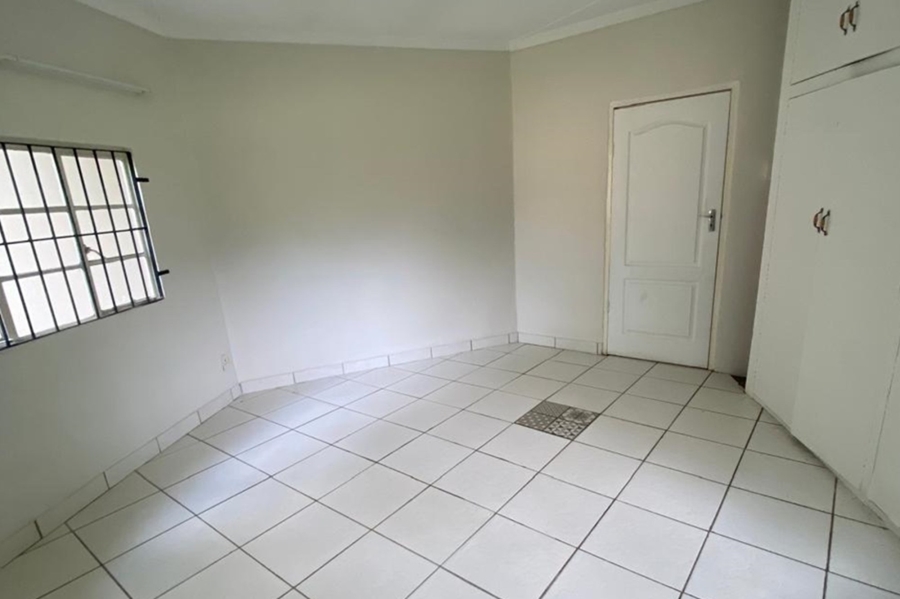 15 Bedroom Property for Sale in Hluhluwe KwaZulu-Natal