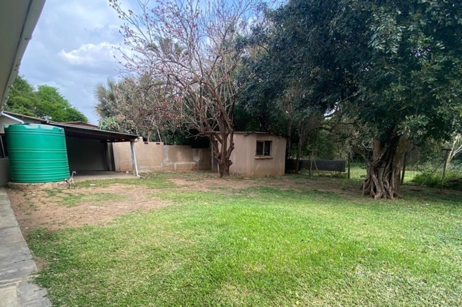 15 Bedroom Property for Sale in Hluhluwe KwaZulu-Natal