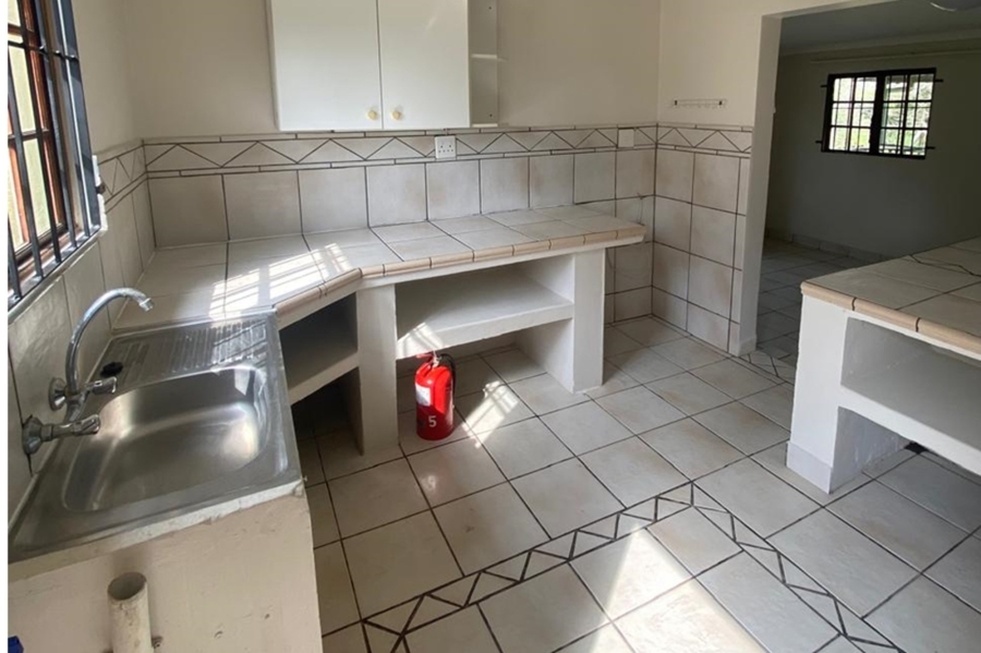 15 Bedroom Property for Sale in Hluhluwe KwaZulu-Natal